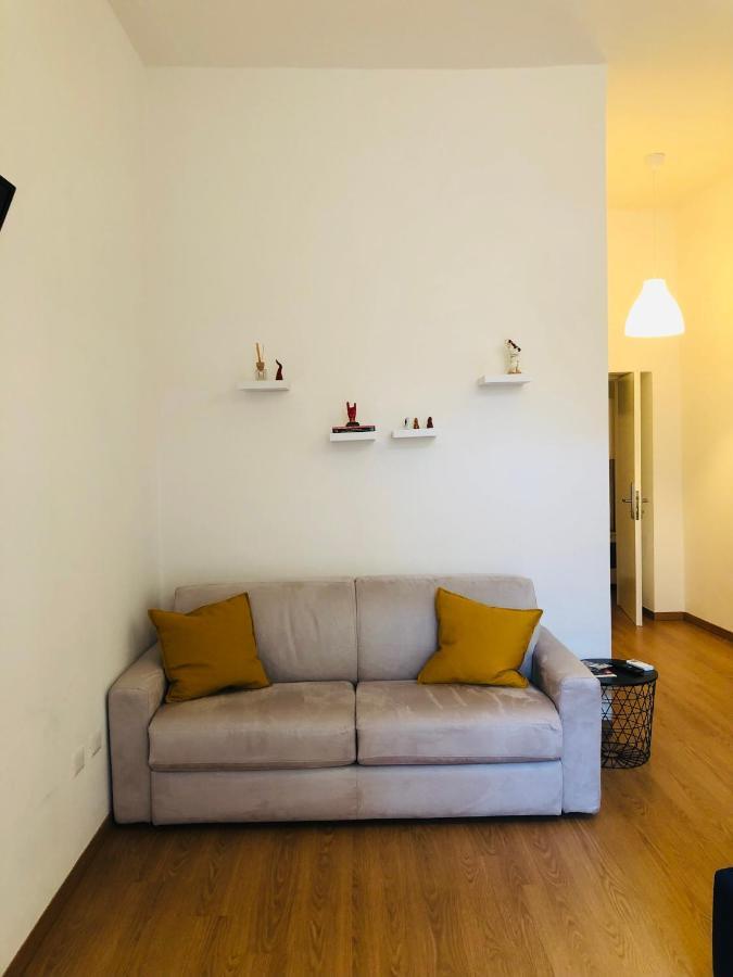Dimora Paladino Bed & Breakfast Наполи Екстериор снимка