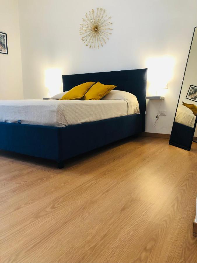Dimora Paladino Bed & Breakfast Наполи Екстериор снимка