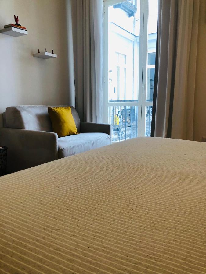Dimora Paladino Bed & Breakfast Наполи Екстериор снимка