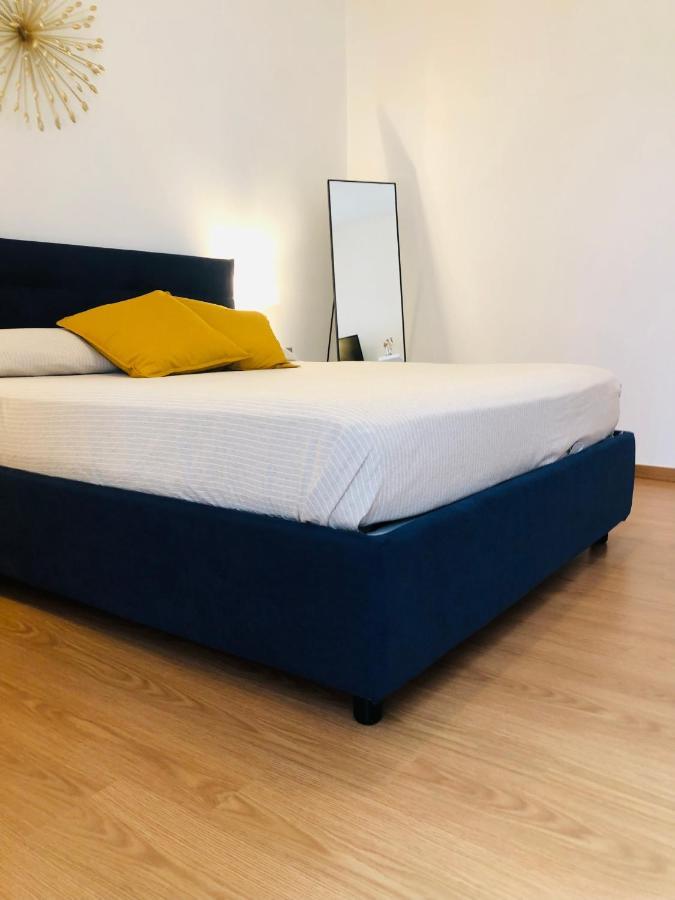 Dimora Paladino Bed & Breakfast Наполи Екстериор снимка