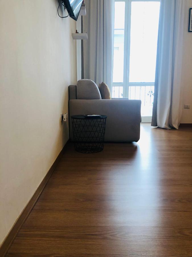 Dimora Paladino Bed & Breakfast Наполи Екстериор снимка