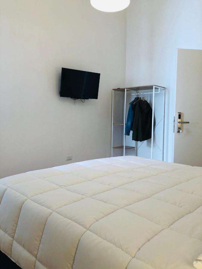 Dimora Paladino Bed & Breakfast Наполи Екстериор снимка