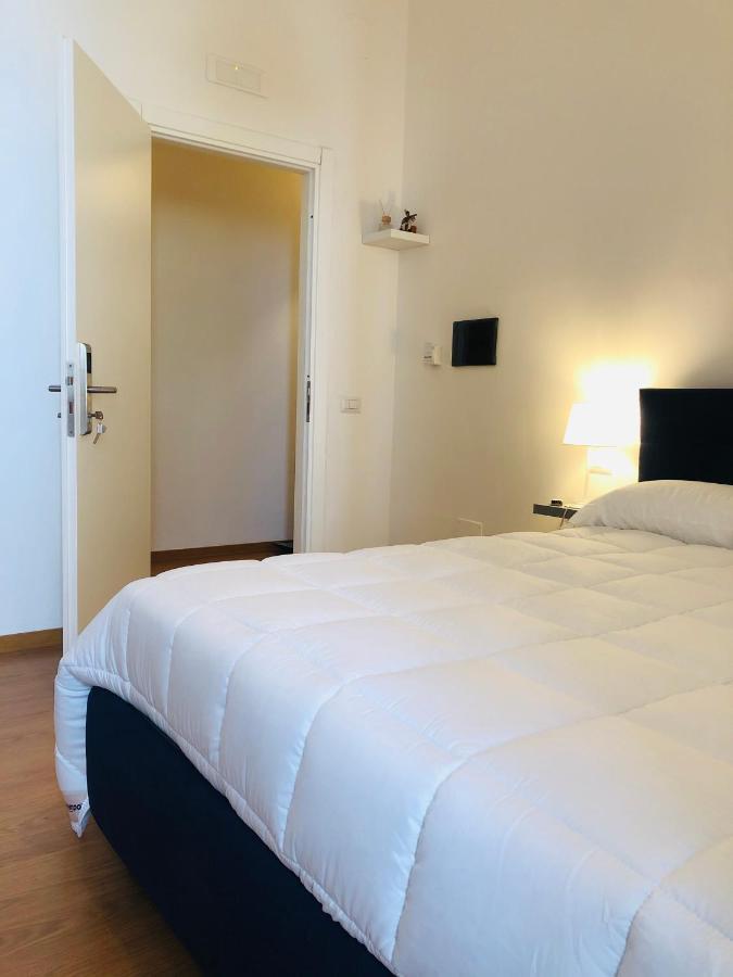 Dimora Paladino Bed & Breakfast Наполи Екстериор снимка