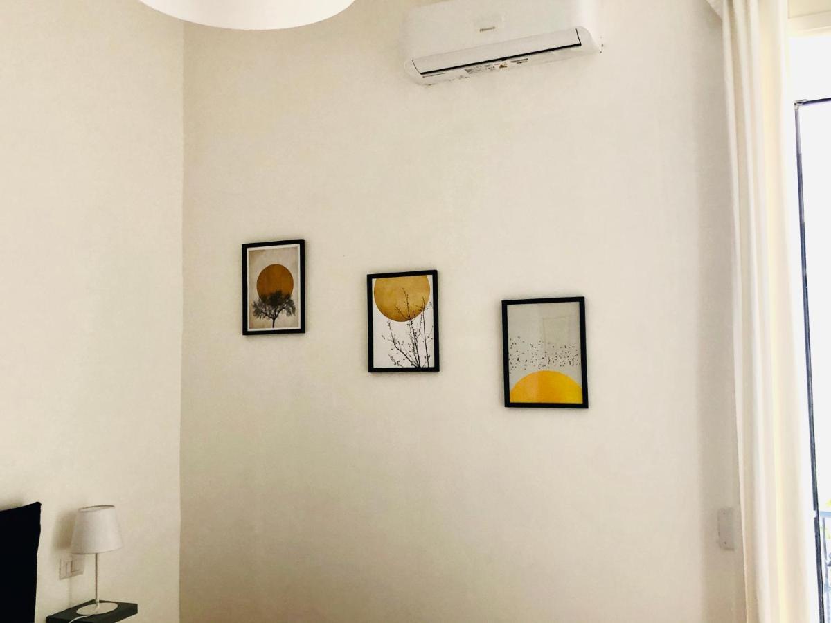 Dimora Paladino Bed & Breakfast Наполи Екстериор снимка